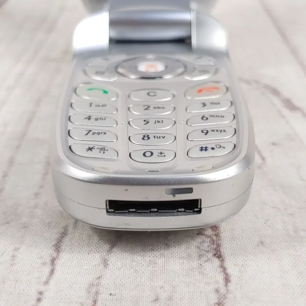 LG C2000 - Flip Phone CellPhone (Cingular) - Gray / Silver TESTED WORKING - Y2K